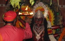 FÊTE KÂLI 2016 AU TEMPLE PANDIALE PRIMAT DE SAINT-DENIS 