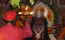 FÊTE KÂLI 2016 AU TEMPLE PANDIALE PRIMAT DE SAINT-DENIS 