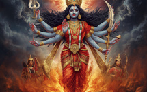 POURQUOI LA DÉESSE KALI SE TIENT-ELLE SUR SHIVA, LA LANGUE TIRÉE ?