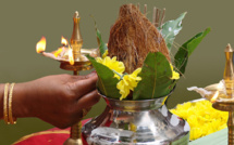 KALASH OU KALASHA : SYMBOLE DANS L'HINDOUISME 